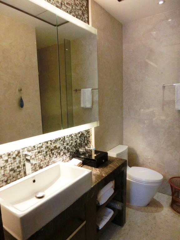 Estay Residence • Poly Central Pivot Гуанчжоу Номер фото