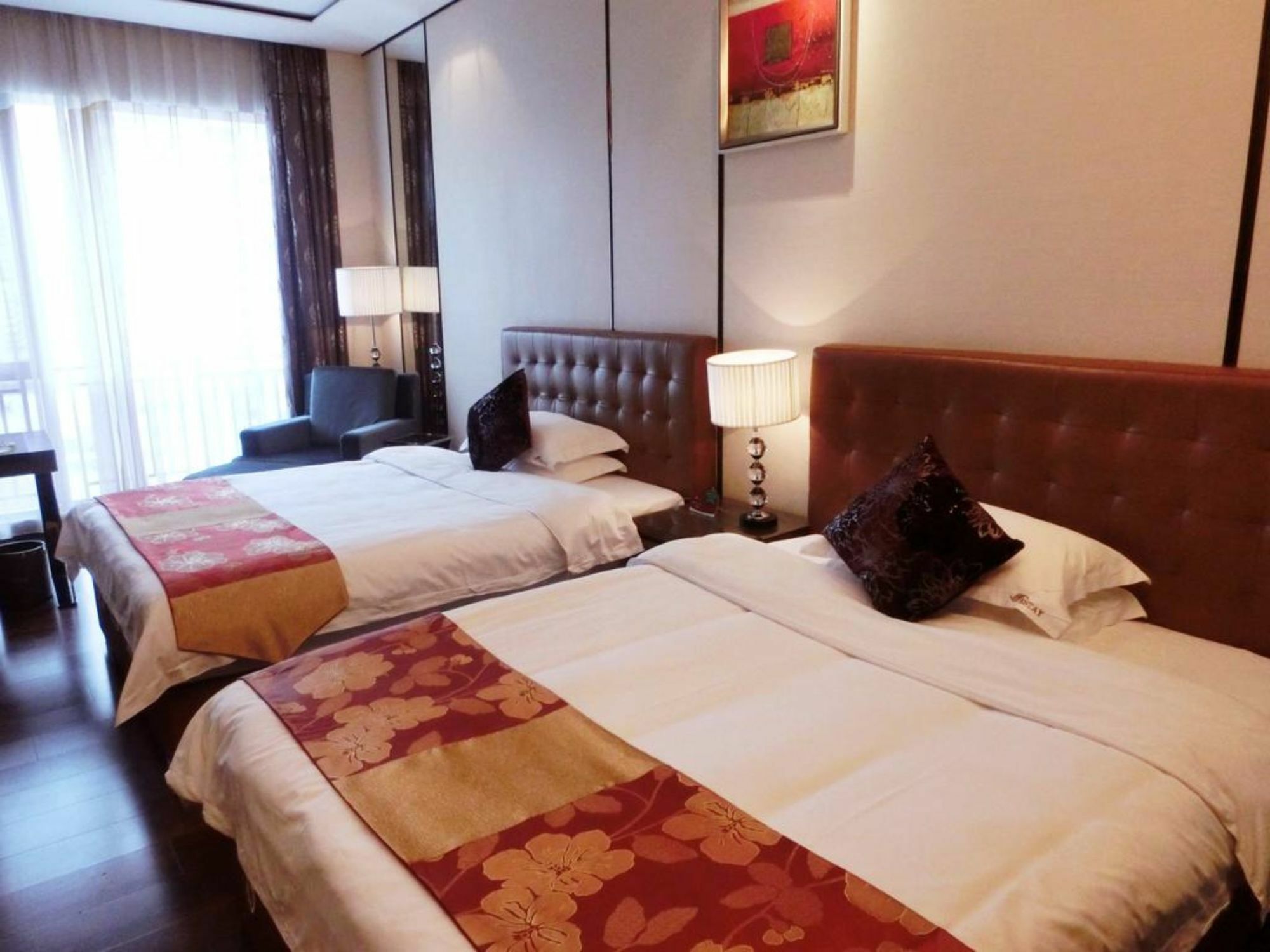 Estay Residence • Poly Central Pivot Гуанчжоу Экстерьер фото